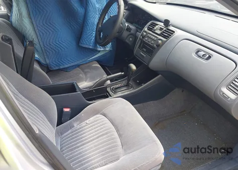 1998 Honda Accord Lx from USA, damaged, VIN 1HGCG5647WA140874